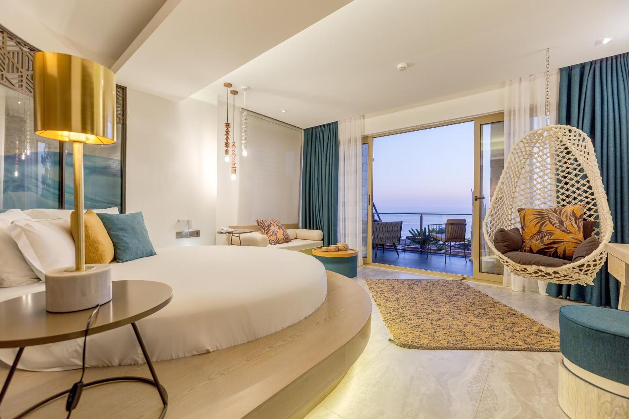 Melanippe Relaxing Hotel -Adults Only Karaoz 客房 照片